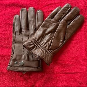 Sophisticated Men's Brown Leather Gloves
